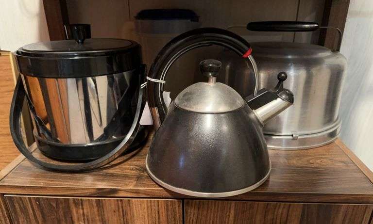 Tea kettle, cake pan, ice bucket, plastic pitcher image
