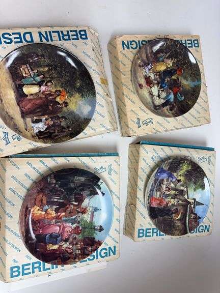 Lot of 12 collectors plates image