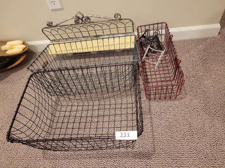 Wire baskets, Wall Shelf, stands image