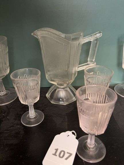 7” pitcher w/ 3 wines image