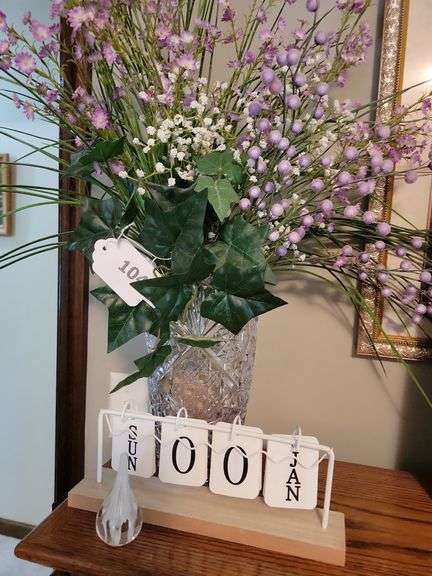 Glass Vase, Floral, Calendar, Tear Drop image