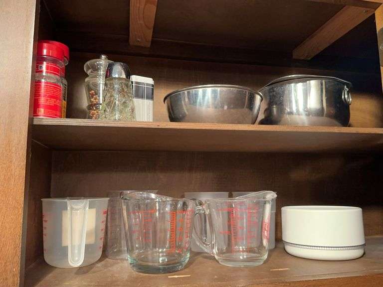 Contents of cabinet image