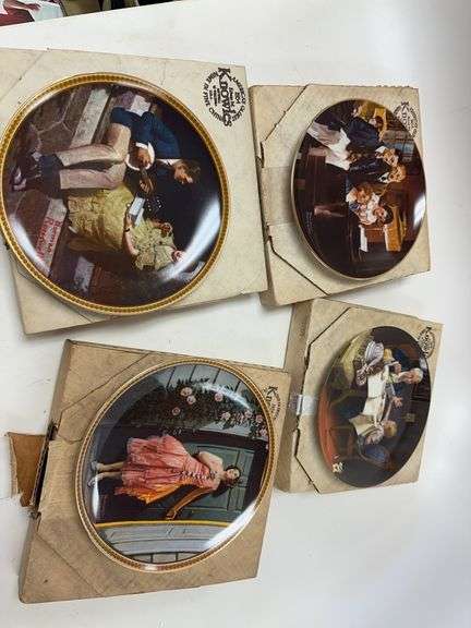 Lot of 8 collectors plates image