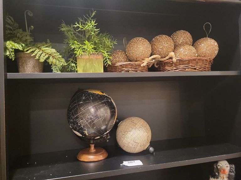 Glitter Spheres, Floral Pieces, Globes, Baskets image