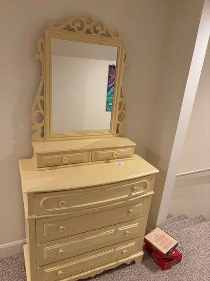Stanley Furniture Chest  w/ mirror image