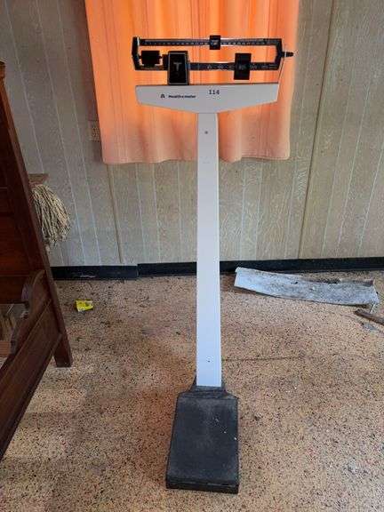 Health-o- meter doctor scale image