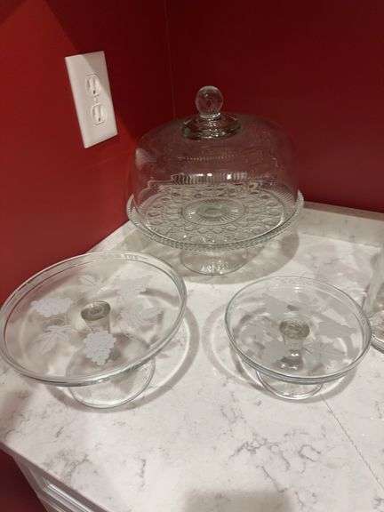 Cake plate with glass cover, 2 etched glass pedestals image