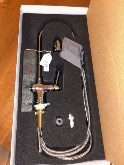 American Standard Victorian  single Control Kitchen Faucet with pull down spray image