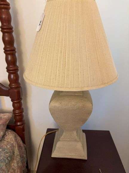 28” table lamp image
