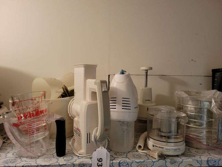 Presto Salad Shooter, Black and Decker Handy Chopper Plus, Zyliss Chopper, misc baking items image