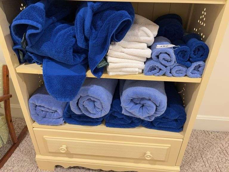 Towels, wash cloths image
