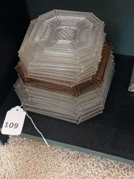 Pleat & panel dishes image