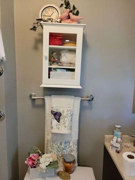 Bathroom Decor, Clock, Towels, misc image