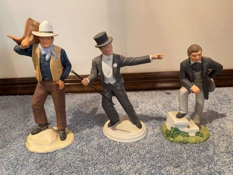 3 Avon Images of Hollywood figurines image