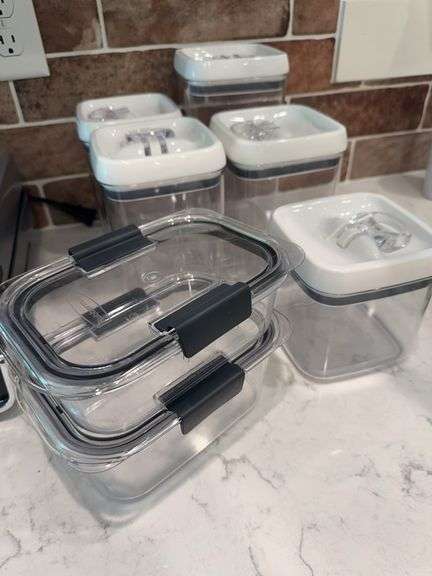Better Homes and Gardens acrylic canister set, 2 Rubbermaid containers image