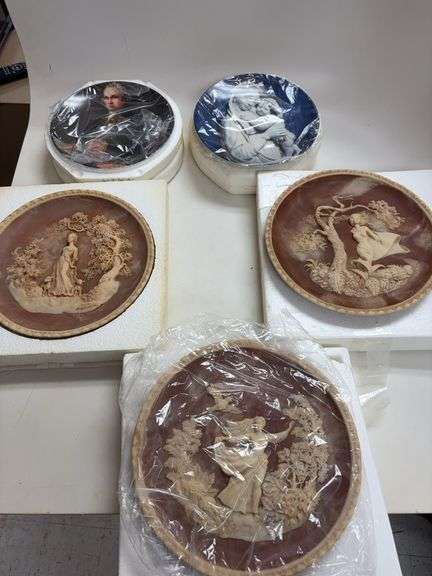 10 Collector Plated image