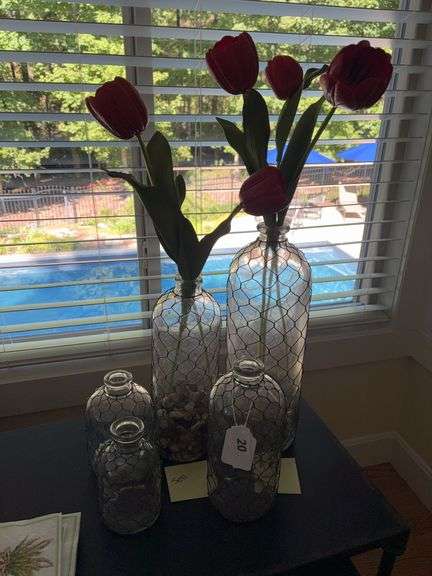 5 Decorative Jars of various sizes w/ artificial tulips image
