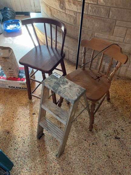 Floor lamp. Aluminum step stool. Bar stool, chair image