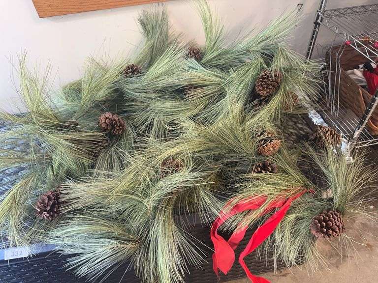 Garland with line cones image