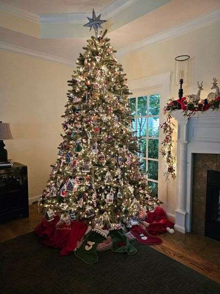 Balsam Hill 9' artificial Christmas tree with removable lights image