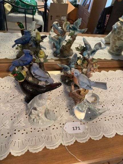 Porcelain bird figurines, Avon pheasant, heavy glass bird image