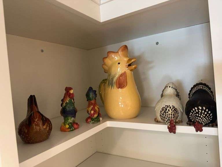 Rooster salt and peppers, Rooster pitcher, 2 rooster figures image