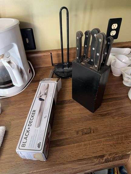 Knives in block, Black and Decker electric knife, pale towel holder image