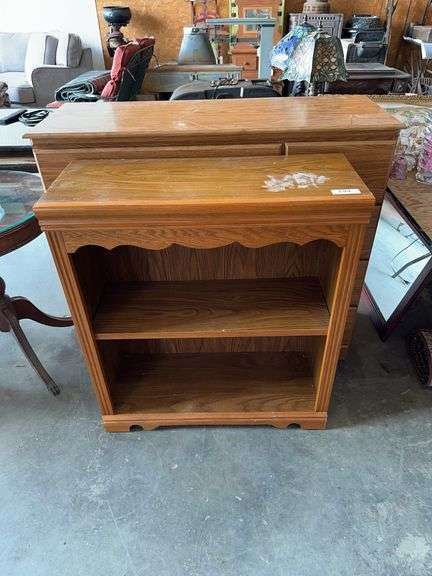 32" Bookshelf & 45" Chest of drawers (press board) image