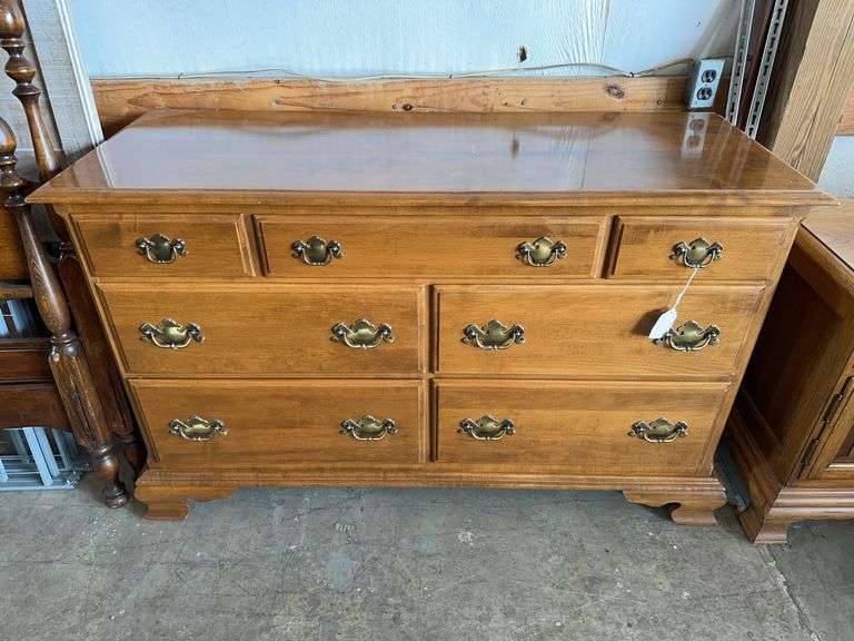 Ethan Allen 7 Drawer Dresser with Mirror image