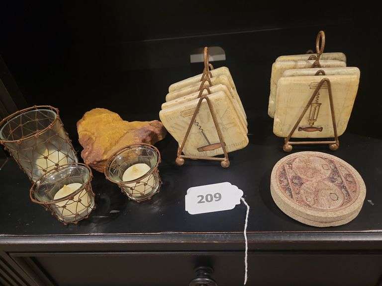 Coasters, Decor image