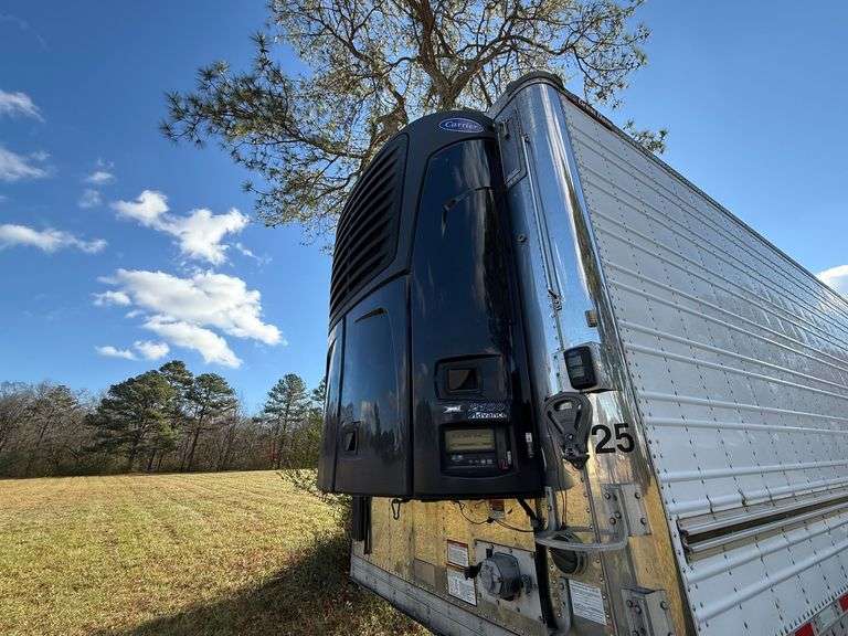 Refrigerated Trailer 45' - Bank Owned image
