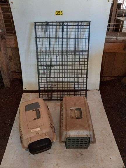 Dog Cage 28" x 42", 2 Pet Carriers image