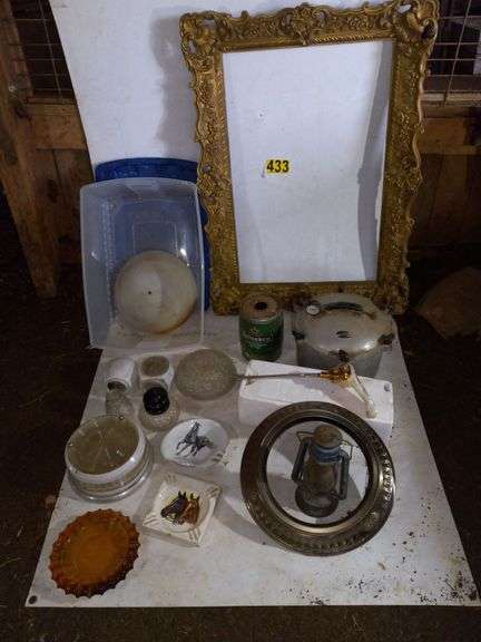 Frame, Light Fixtures, Misc. image