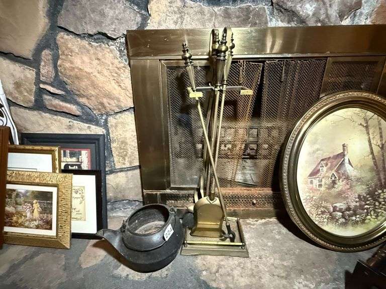 Water Kettle & Fireplace Set image