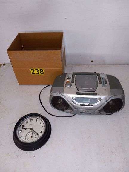 Radio and Clock image