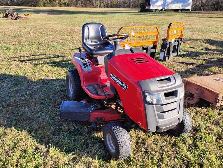 Snapper 20 hp Riding Mower - 42" Cut, Hydrostatic Drive image
