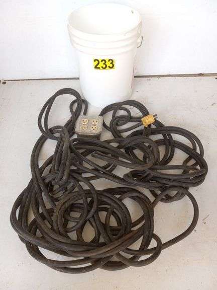 Four Outlet 100' Drop Cord image