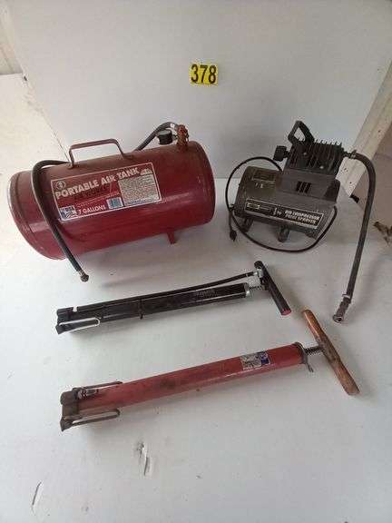 Air Tank 7 Gallon, 1/2 hp Air Compressor, 2 Air Pumps image