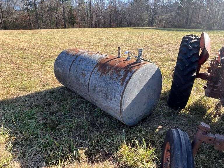 Fuel Tank 1000 Gal. image