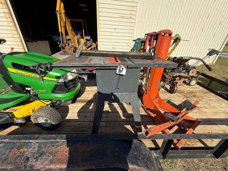 Craftsman 10" Table Saw image