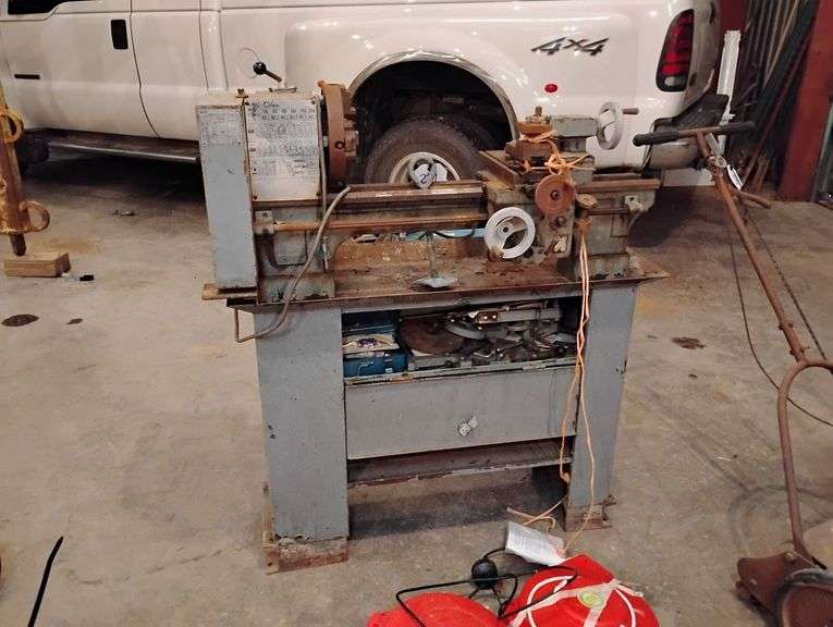Metal Lathe 1/2 hp Electric Motor - Includes Tools image