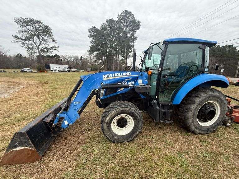 New Holland Tractor T4.75 - Cab, 4x4, Front Loader Powerstar Bucket, 12 Speed Transmission w/Shuttle, Very Clean - Showing 1627.9 hrs image