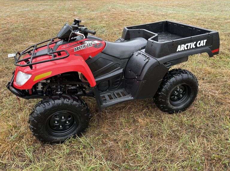 2014 TBX700R Arctic Cat 4 Wheeler w/Bed - 700cc, Fuel Injected, 4 x 4, Warren Winch, Automatic Transmission - 249 Hours, 502 Miles image