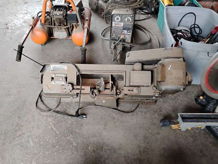 Metal Cutting Band Saw 4 1/2" image