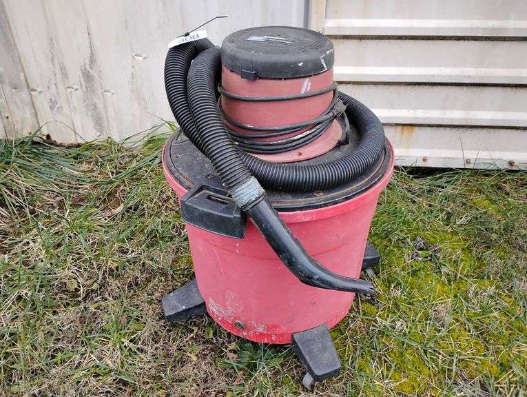 Craftsman Shop Vac - Working image
