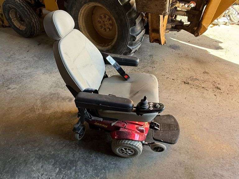 Jazzy Select Mobility Chair - Works, Needs Battery & Charger image
