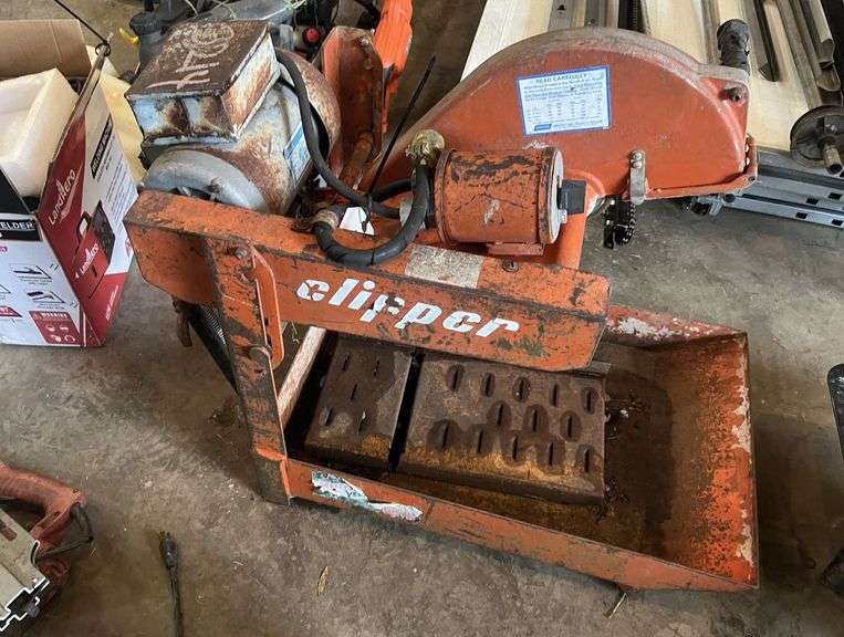 Clipper Wet Saw image