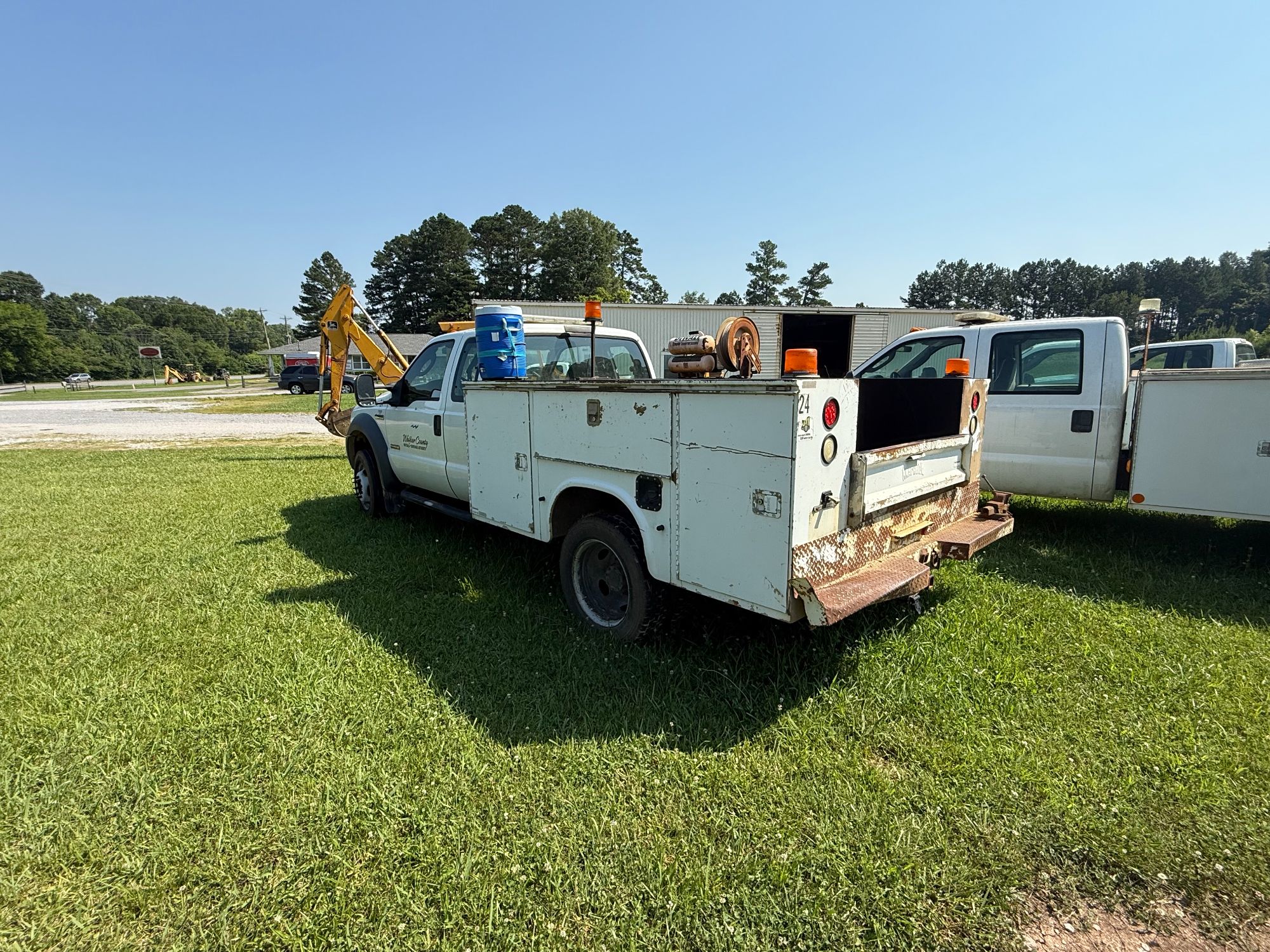 Lot image 3