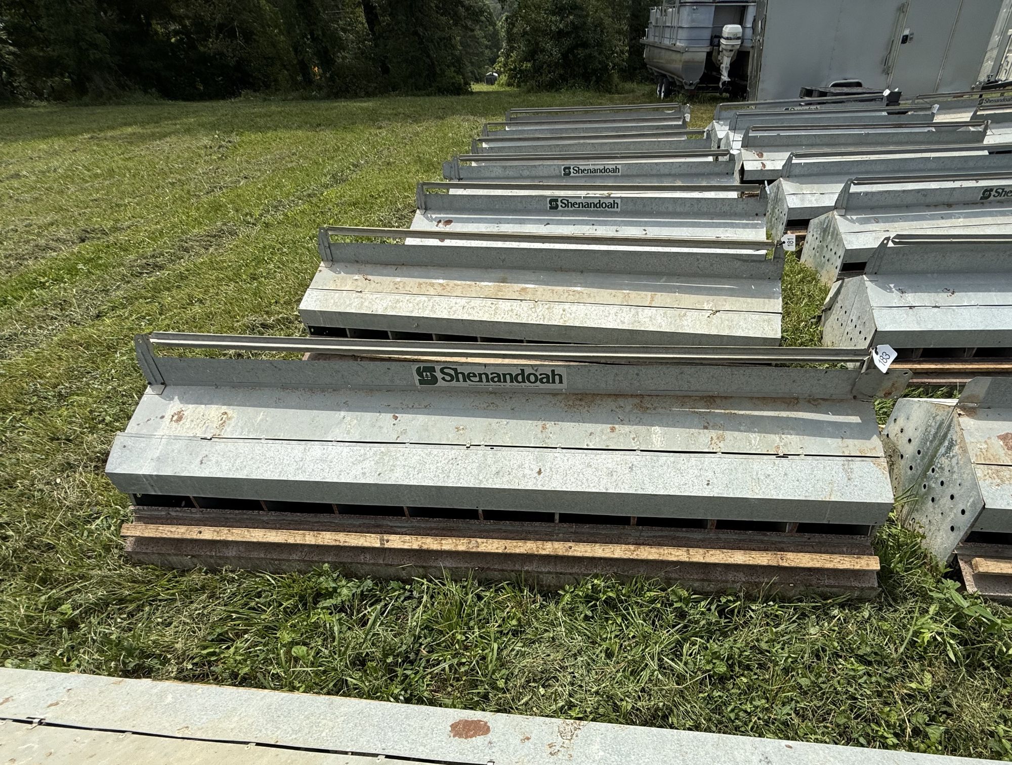 Lot image 1