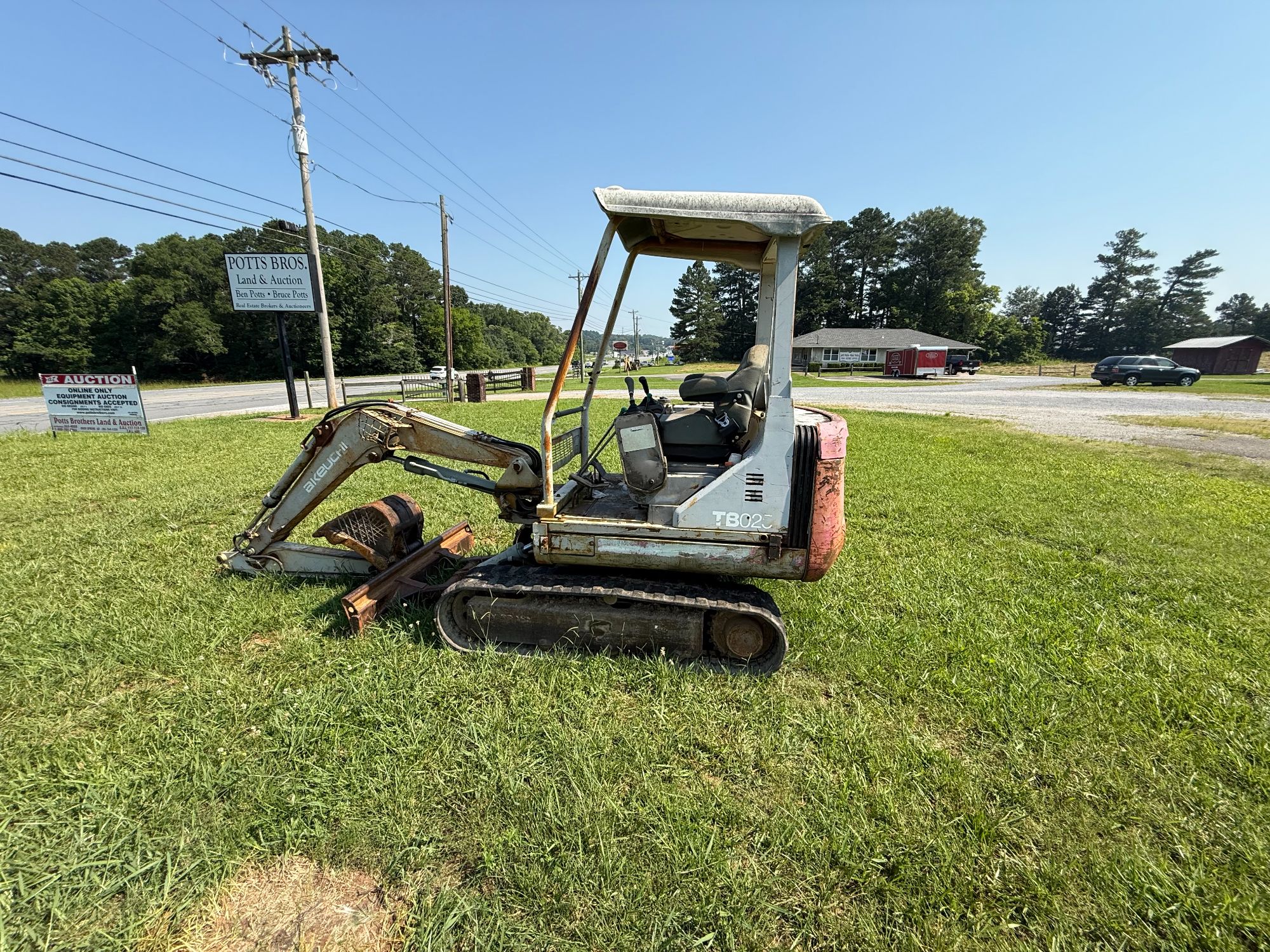 Lot image 1